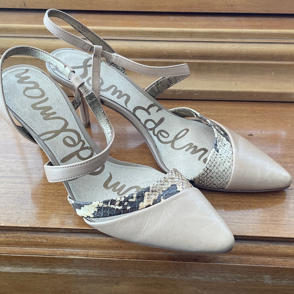 Sam Edelman nude snakeskin print pumps size 6 used.